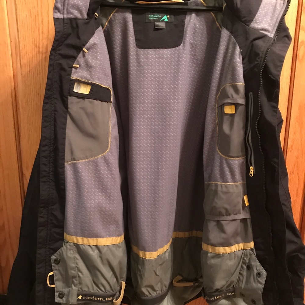 Men’s Eastern Mountain Sports Hiking Jacket